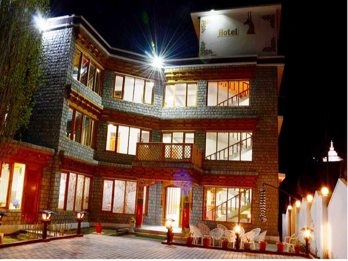 Tih Hotel Antelope Tm 列城 外观 照片
